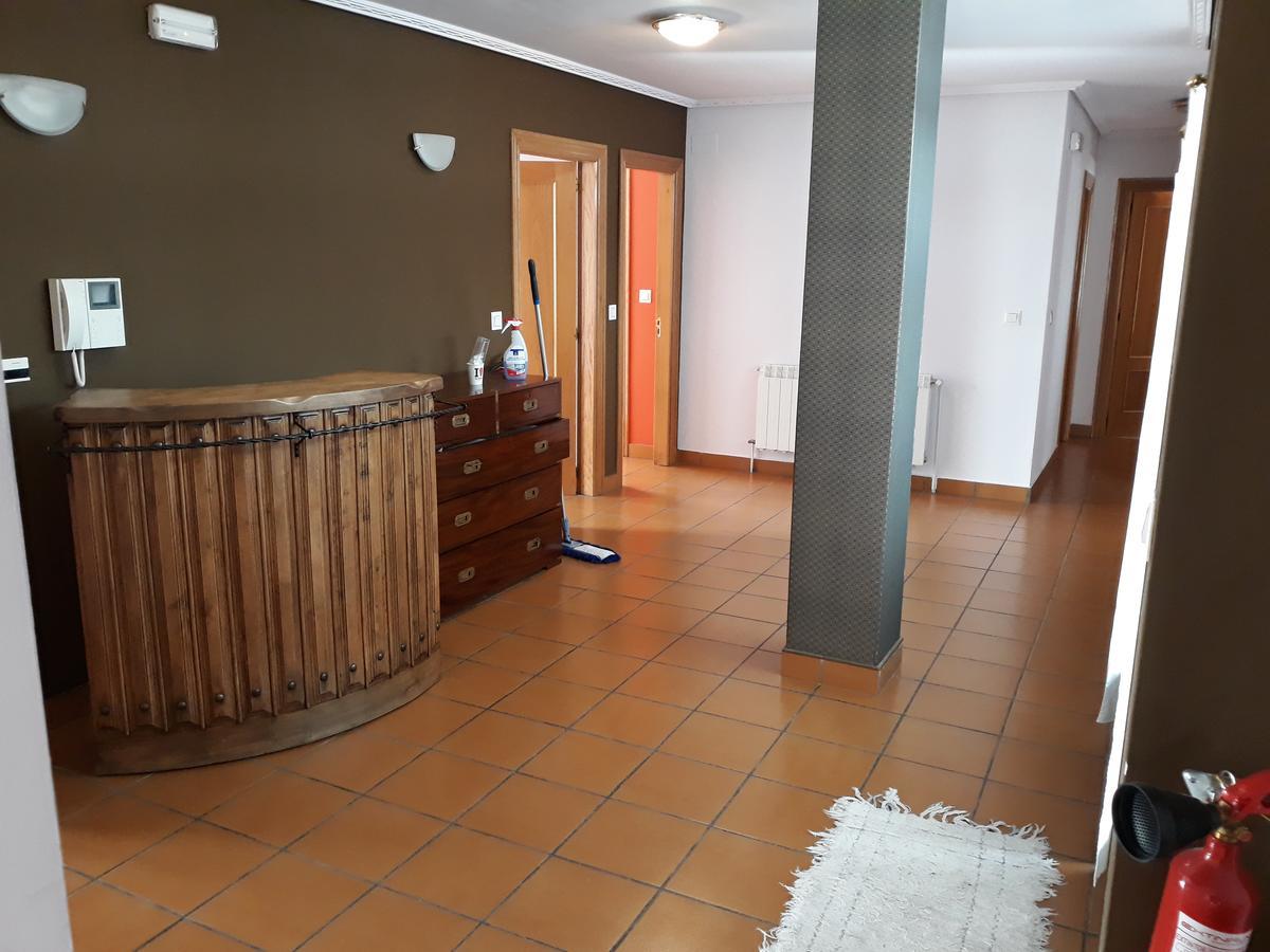 Hostal Ardoi Zizur Mayor Esterno foto