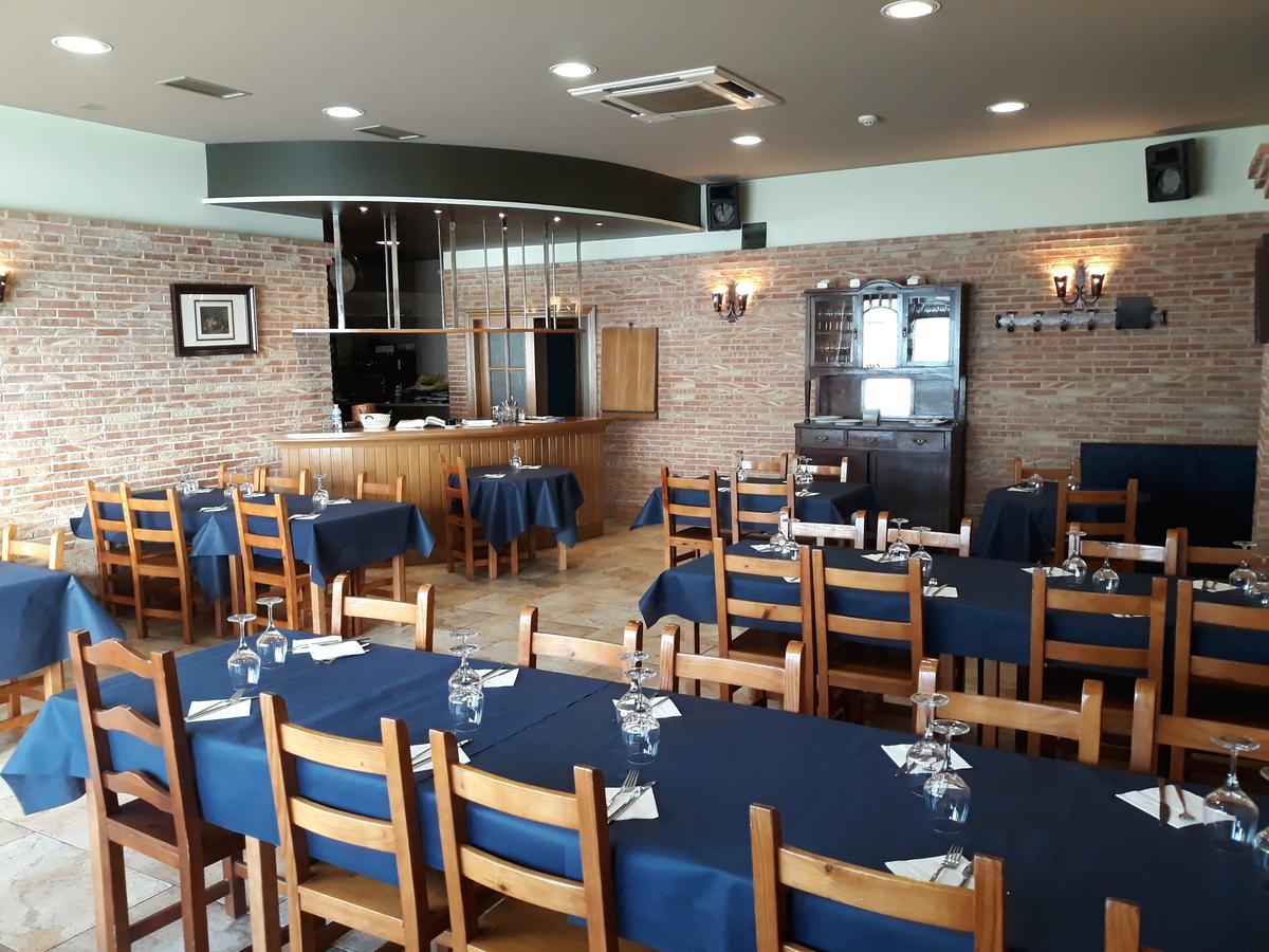 Hostal Ardoi Zizur Mayor Esterno foto