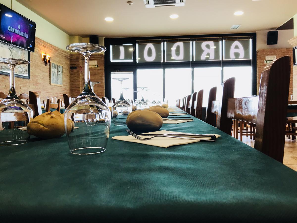 Hostal Ardoi Zizur Mayor Esterno foto